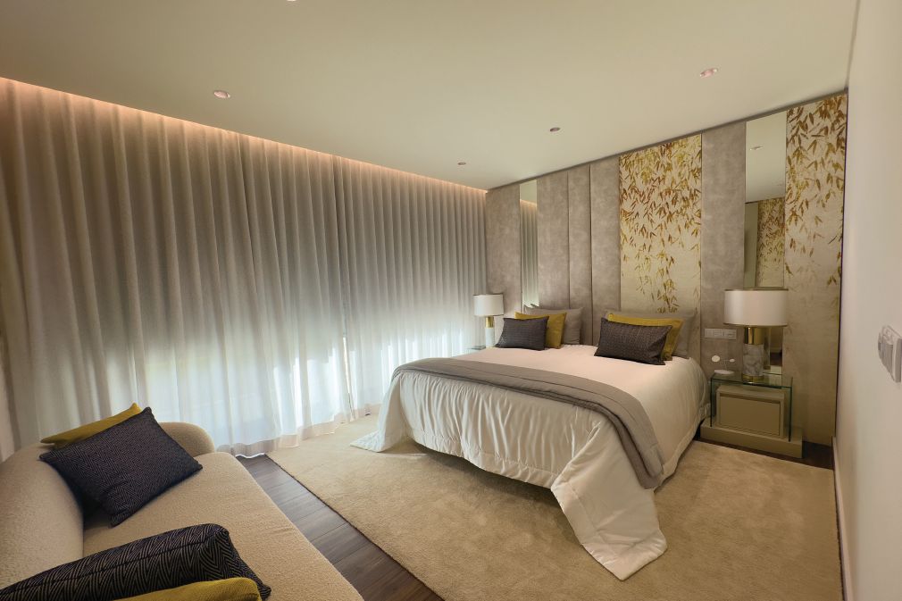 13041.1227_93884718477030