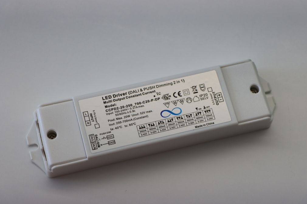 206851.814_36821840587686