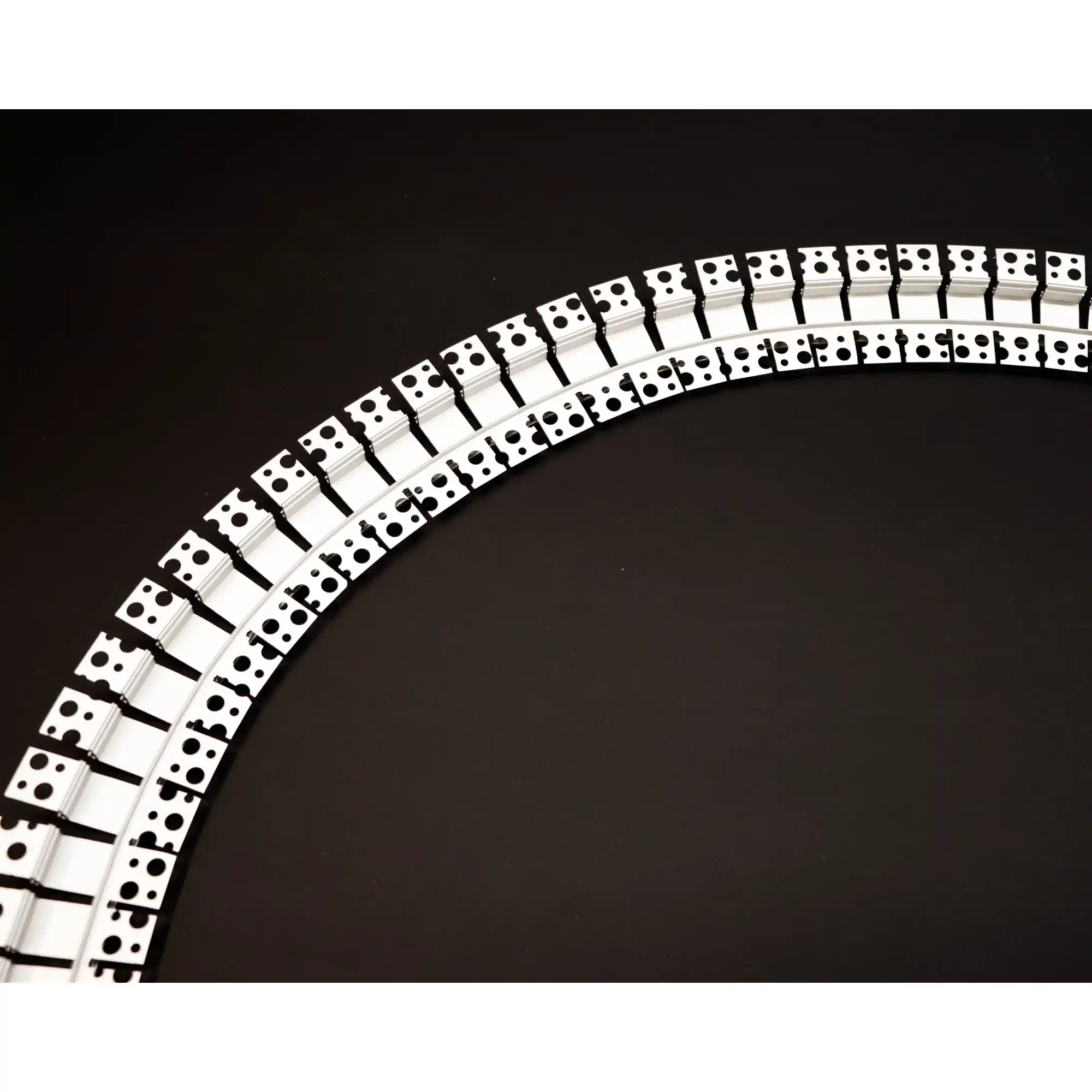 PFA81281_93228340897494