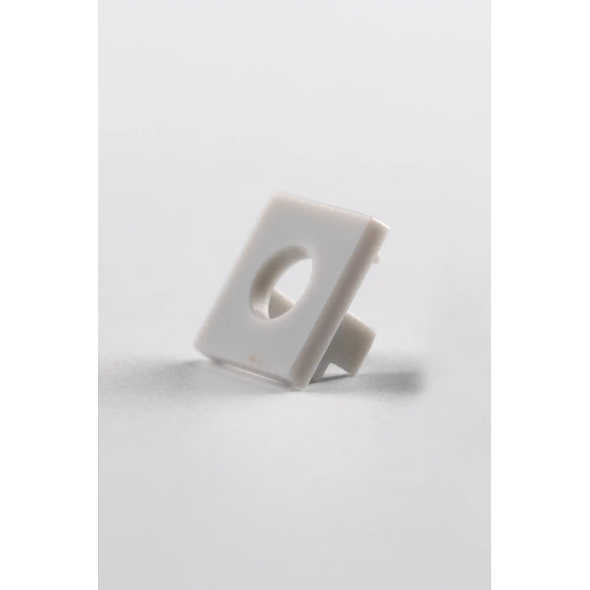 TPF81021_64140632375760